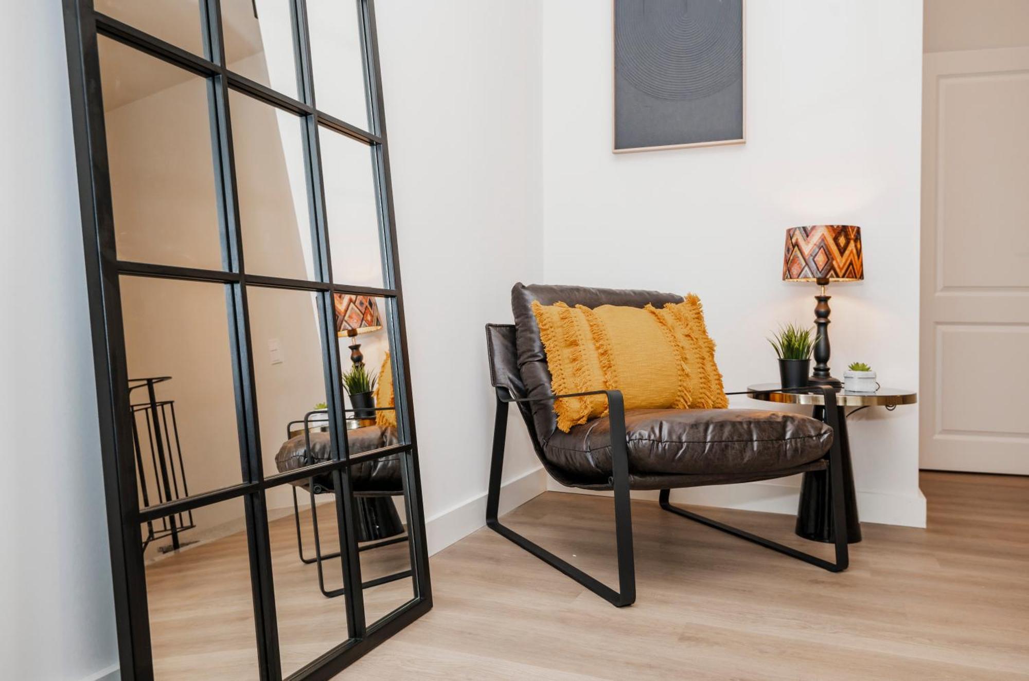 S331 - Luxurious Two Bedroom Duplex Apartment In Cologne Colónia Exterior foto